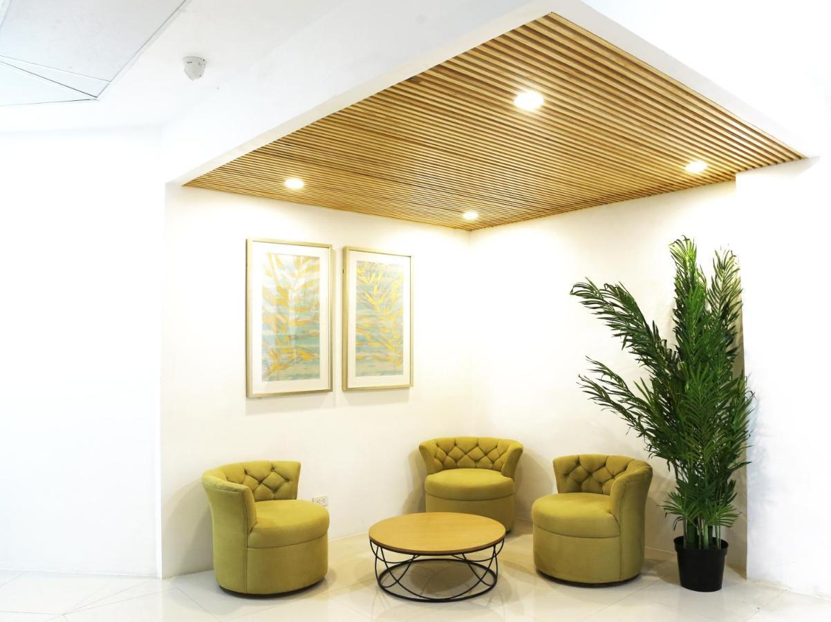 Travelbee Airport Inn Lapu-Lapu City Exterior foto